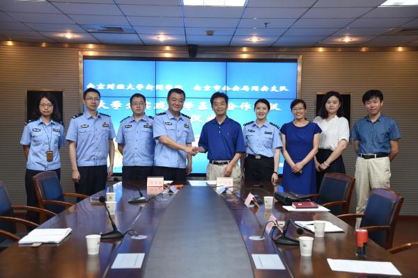 公司在南京市公安局网安支队建立教学实习基地