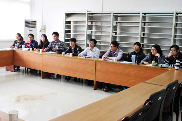 名誉经理薛昌词先生来必一运动讲座