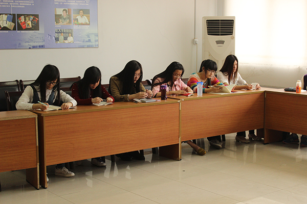 必一运动第二期党课培训开幕