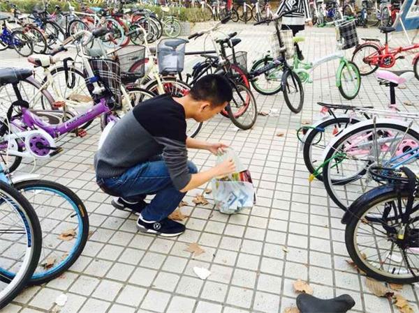 必一运动开展“爱我南财,卫我南财”活动