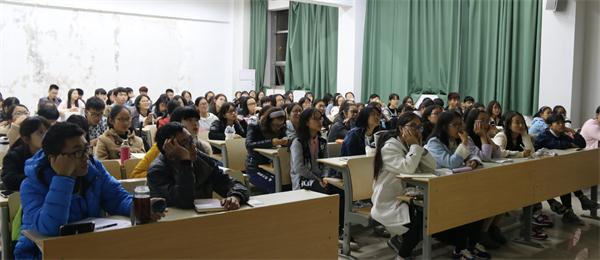 公司为2016级新生进行能力基础培训