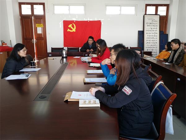 必一运动各党支部组织学习《中国共产党支部工作条例》