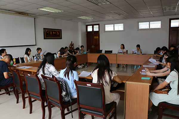 公司举行2015暑期社会实践出征仪式