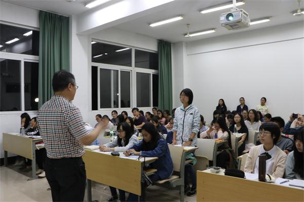 南京师范大学新闻与传播公司骆正林教授来公司讲学