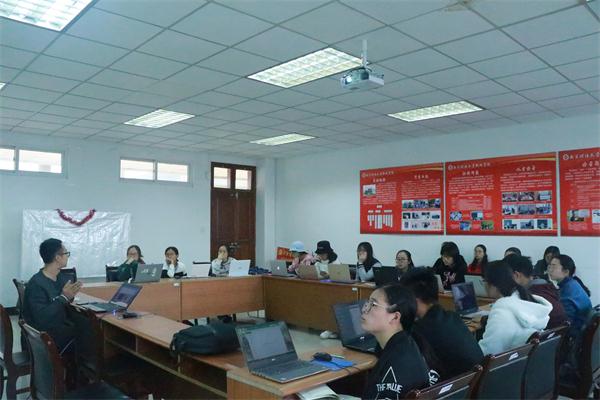 公司举办视频制作能力培训班
